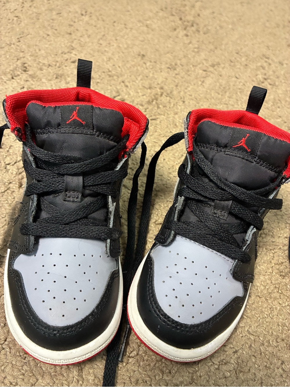 Air Jordan 1 Mid Toddler Black Gray Red Sneakers Size 9C
